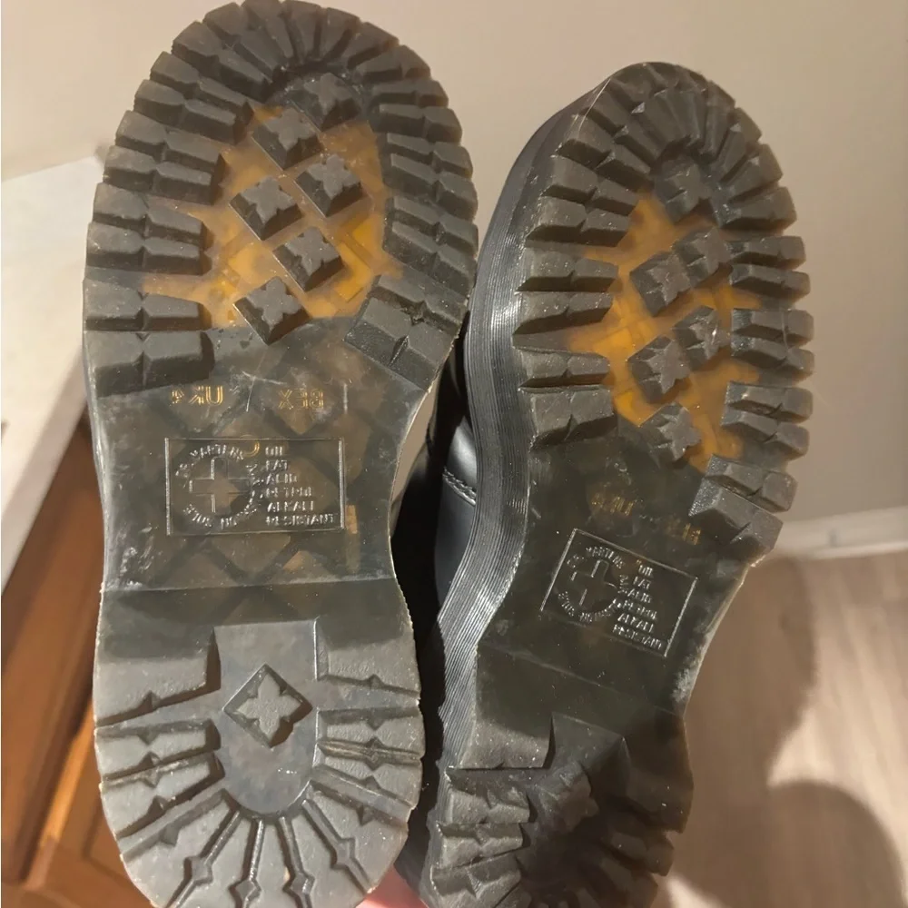 Platform doc marten Chelsea boot - Picture 3 of 5